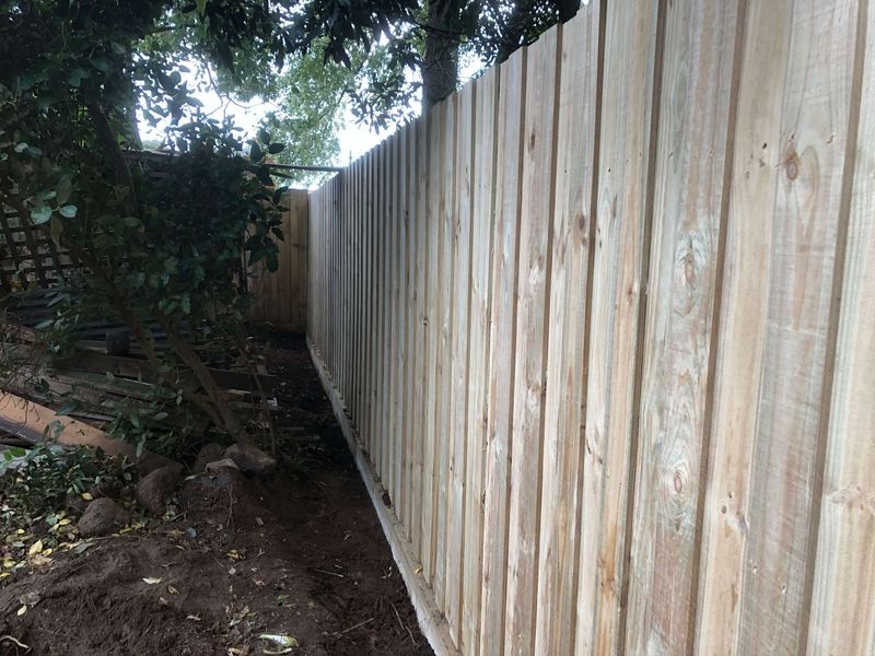 Timber and Colorbond fencing built by Barden Bros Group