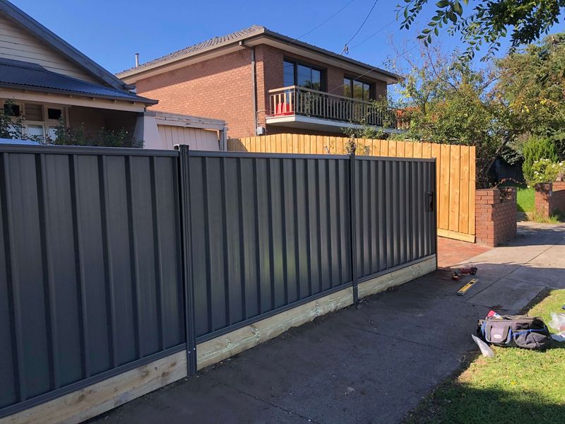 Timber and Colorbond fencing built by Barden Bros Group