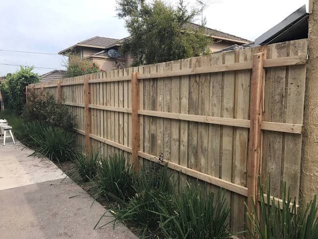 Timber and Colorbond fencing built by Barden Bros Group
